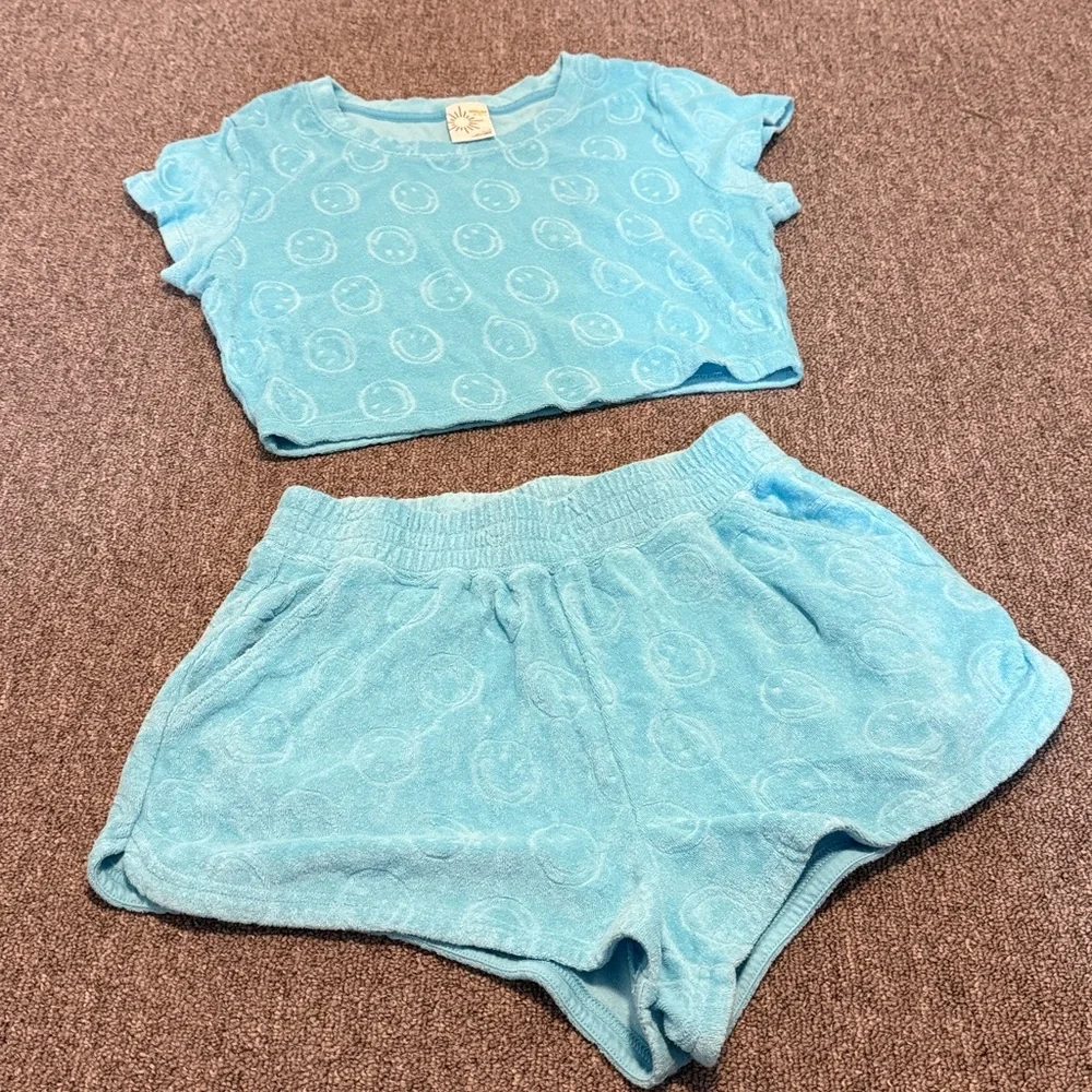 Blue Smiley Face Crop Top and Shorts Set from aerie - Picture 3 of 3